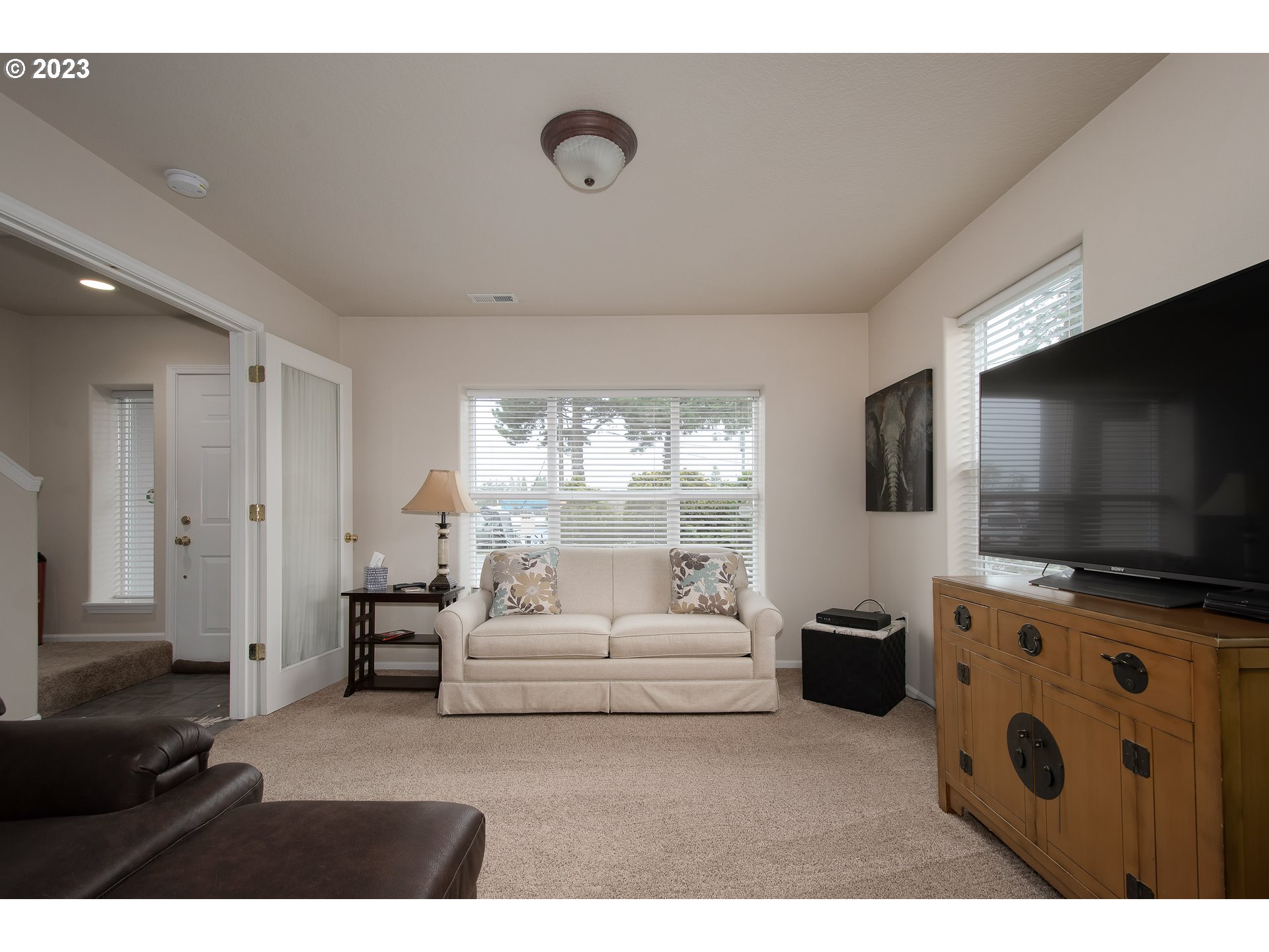 552 Northeast Bridgeton Road Portland, OR 97211 - Photo 9 of 47 Gallery Image 9