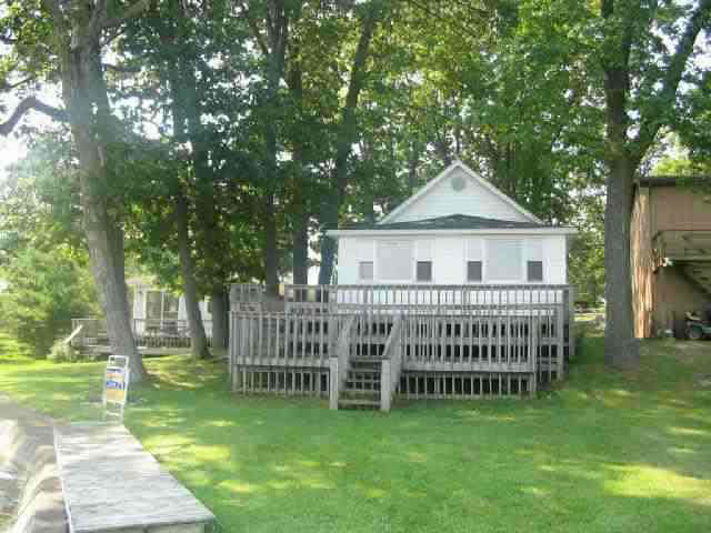 409 Kerr Island North Rome City, IN 46784 - Photo 1 of 9 Gallery Image 1