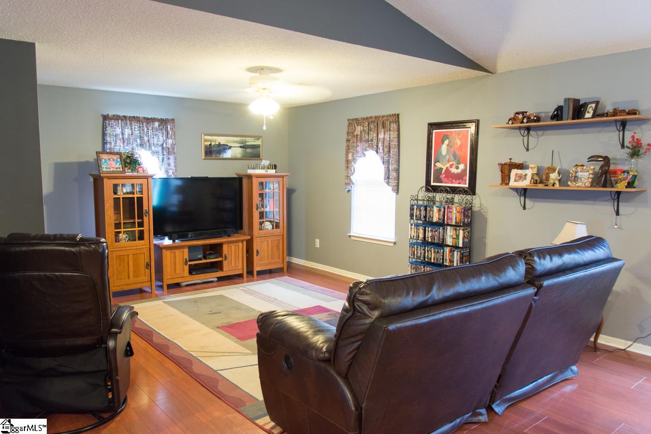 100 Reagan Way Fountain Inn, SC 29644 - Photo 23 of 36 Gallery Image 23