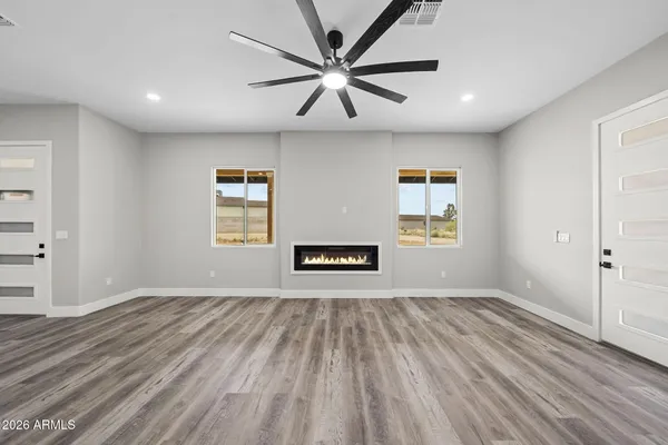 $535,000 | 102 South Montgomery Avenue, Vail, AZ 85641