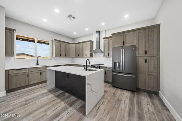 $535,000 | 102 South Montgomery Avenue, Vail, AZ 85641