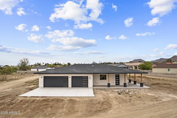 $535,000 | 102 South Montgomery Avenue, Vail, AZ 85641