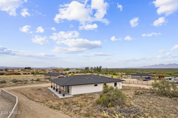 $535,000 | 102 South Montgomery Avenue, Vail, AZ 85641