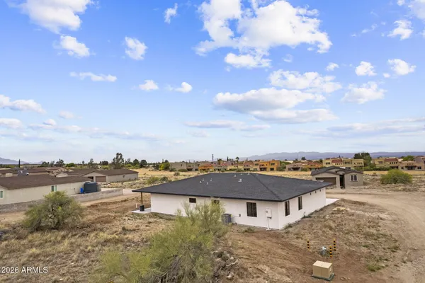 $535,000 | 102 South Montgomery Avenue, Vail, AZ 85641