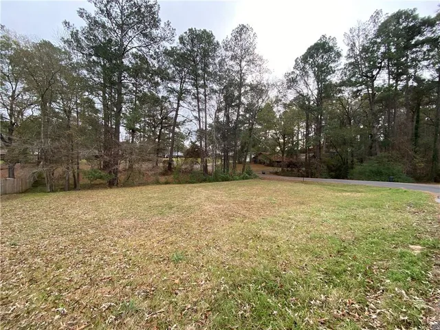 $21,500 | 129 Woodcliff Circle, Pineville, LA 71360