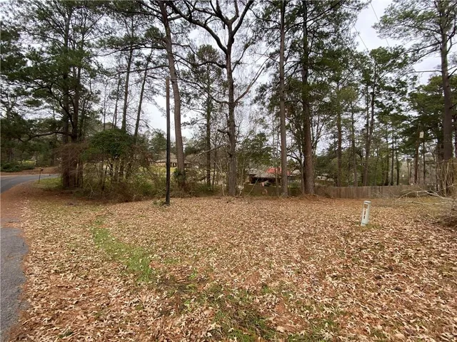 $21,500 | 129 Woodcliff Circle, Pineville, LA 71360