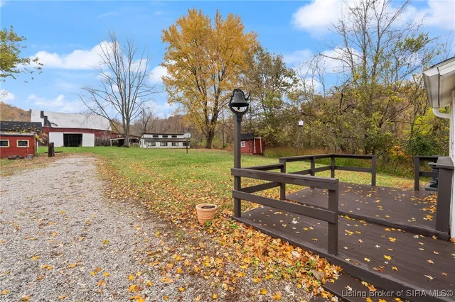 $325,000 | 14555 Old Highway 111 Southeast, Elizabeth, IN 47117