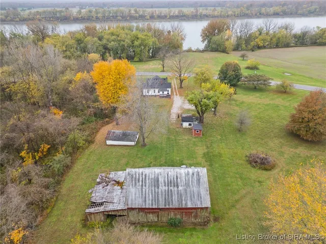 $325,000 | 14555 Old Highway 111 Southeast, Elizabeth, IN 47117