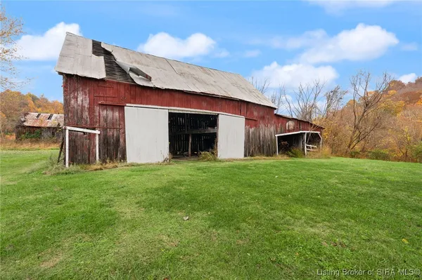 $325,000 | 14555 Old Highway 111 Southeast, Elizabeth, IN 47117