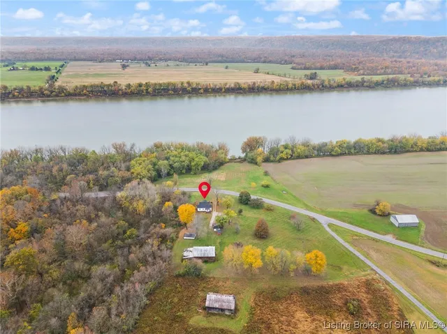 $325,000 | 14555 Old Highway 111 Southeast, Elizabeth, IN 47117