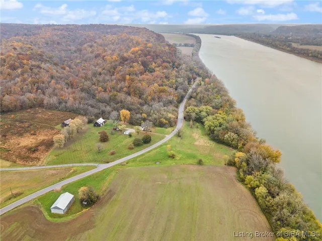 $325,000 | 14555 Old Highway 111 Southeast, Elizabeth, IN 47117