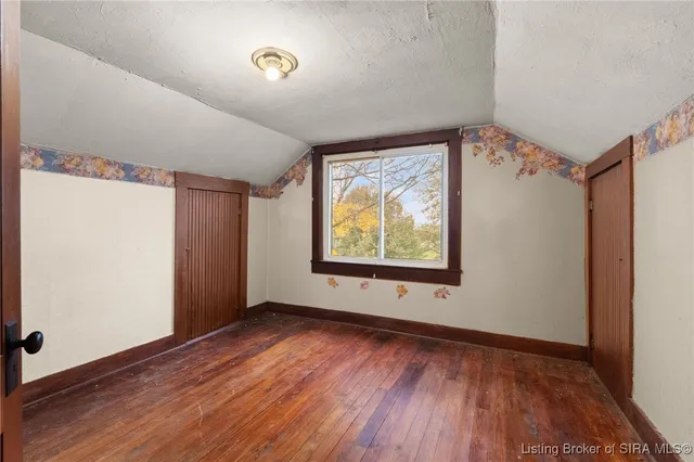 $325,000 | 14555 Old Highway 111 Southeast, Elizabeth, IN 47117