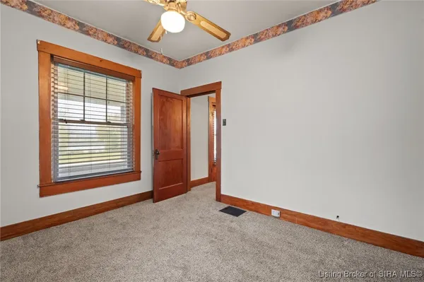 $325,000 | 14555 Old Highway 111 Southeast, Elizabeth, IN 47117