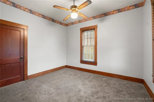 $325,000 | 14555 Old Highway 111 Southeast, Elizabeth, IN 47117