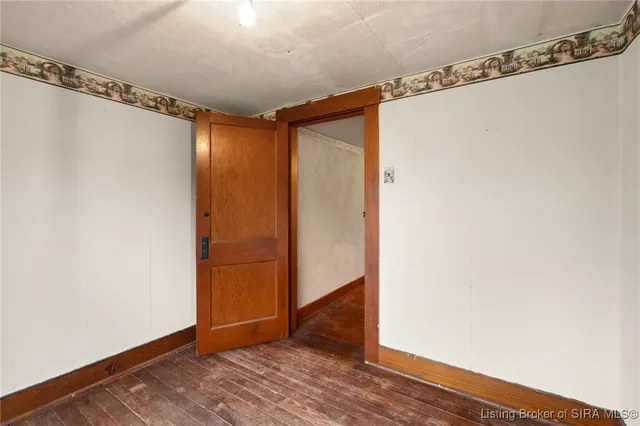 $325,000 | 14555 Old Highway 111 Southeast, Elizabeth, IN 47117