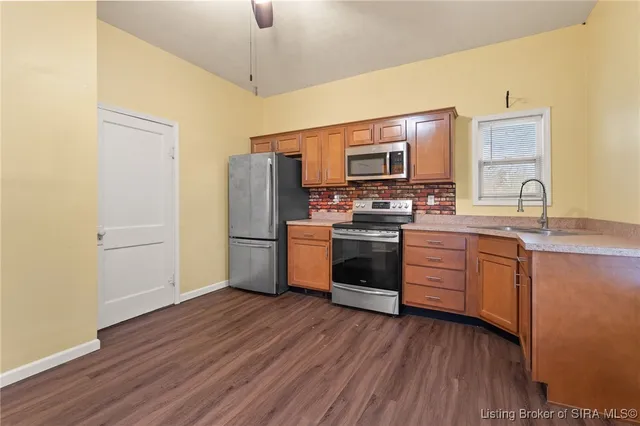 $325,000 | 14555 Old Highway 111 Southeast, Elizabeth, IN 47117