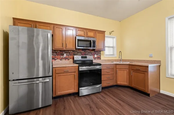 $325,000 | 14555 Old Highway 111 Southeast, Elizabeth, IN 47117