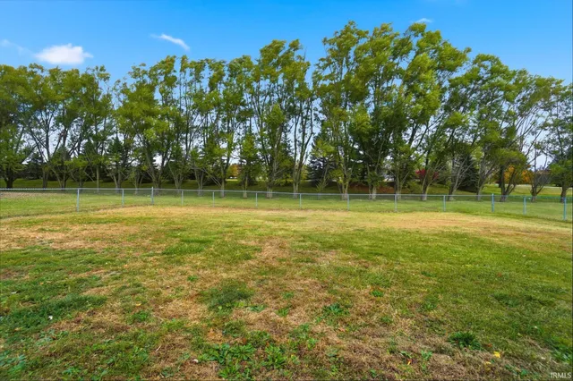 $139,900 | 10930 Yoder Road, Roanoke, IN 46783