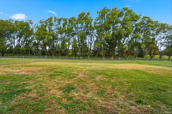 $135,000 | 10930 Yoder Road, Roanoke, IN 46783