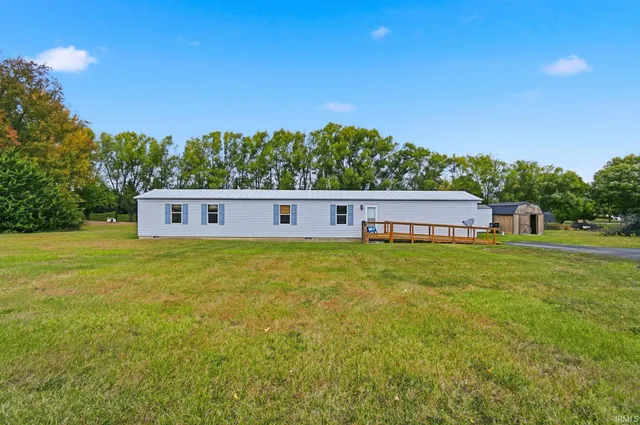 $139,900 | 10930 Yoder Road, Roanoke, IN 46783