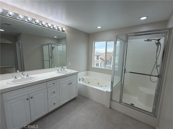 $3,500 | 44148 48th Street West, Lancaster, CA 93536