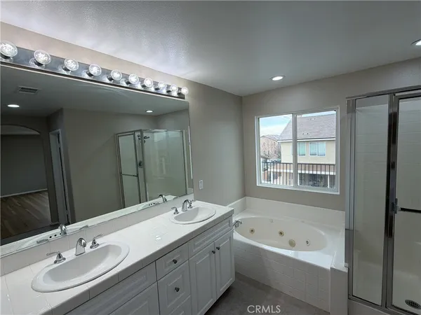 $3,500 | 44148 48th Street West, Lancaster, CA 93536