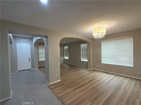 $3,500 | 44148 48th Street West, Lancaster, CA 93536