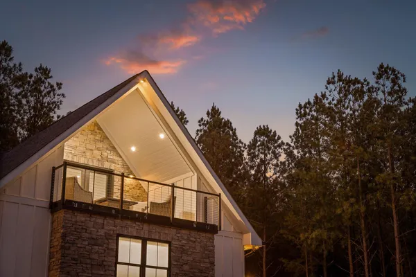 $975,000 | 4190 Crockett Pointe, Jasper, TN 37347