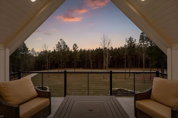 $975,000 | 4190 Crockett Pointe, Jasper, TN 37347