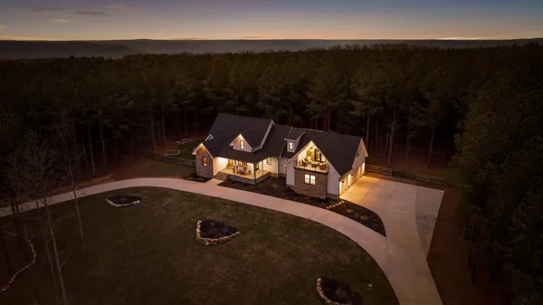 $975,000 | 4190 Crockett Pointe, Jasper, TN 37347