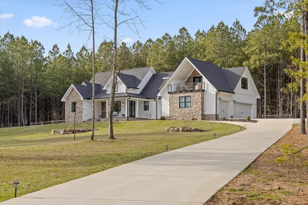 $975,000 | 4190 Crockett Pointe, Jasper, TN 37347