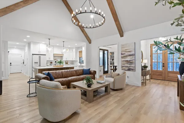 $975,000 | 4190 Crockett Pointe, Jasper, TN 37347