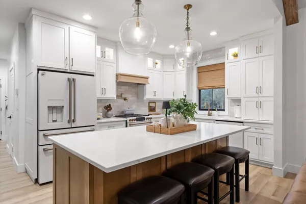 $975,000 | 4190 Crockett Pointe, Jasper, TN 37347