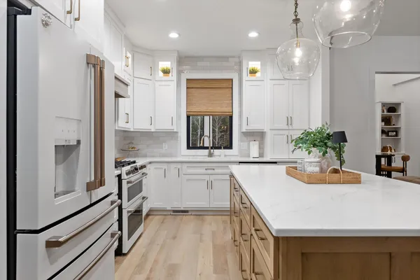 $975,000 | 4190 Crockett Pointe, Jasper, TN 37347