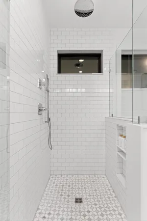 $975,000 | 4190 Crockett Pointe, Jasper, TN 37347