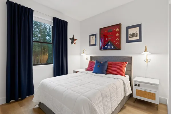 $975,000 | 4190 Crockett Pointe, Jasper, TN 37347