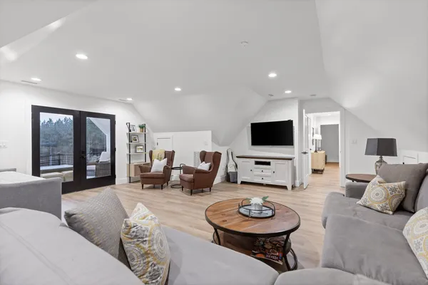 $975,000 | 4190 Crockett Pointe, Jasper, TN 37347