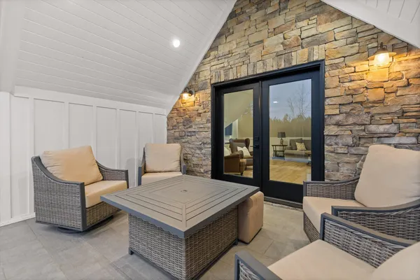 $975,000 | 4190 Crockett Pointe, Jasper, TN 37347