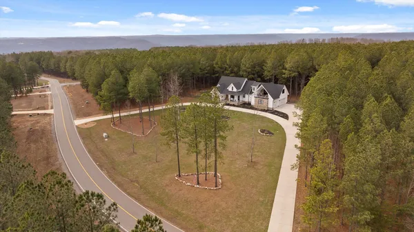 $975,000 | 4190 Crockett Pointe, Jasper, TN 37347