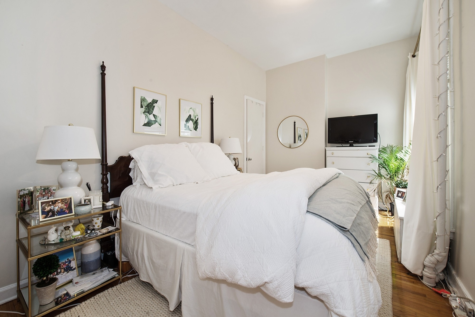 83 East Elm Street, Unit 2 Chicago, IL 60611 - Photo 9 of 10