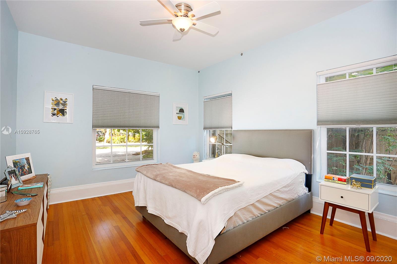 452 Southwest 26th Road Miami, FL 33129 - Photo 13 of 28 Gallery Image 13