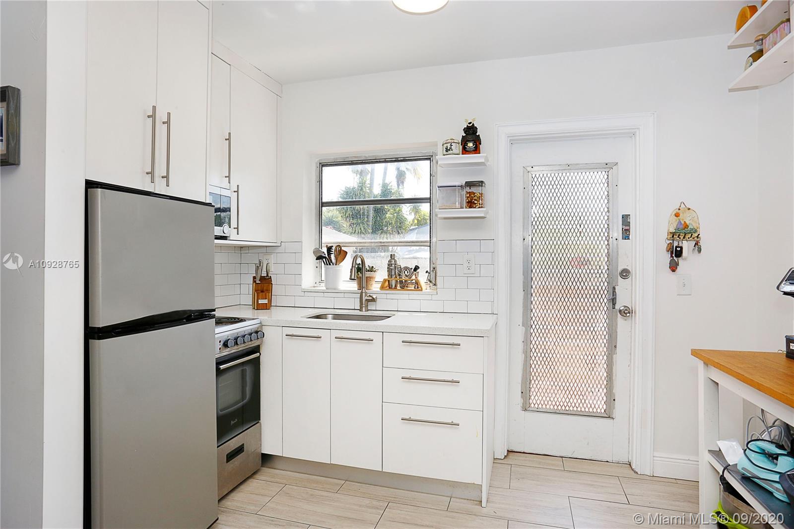 452 Southwest 26th Road Miami, FL 33129 - Photo 21 of 28 Gallery Image 21
