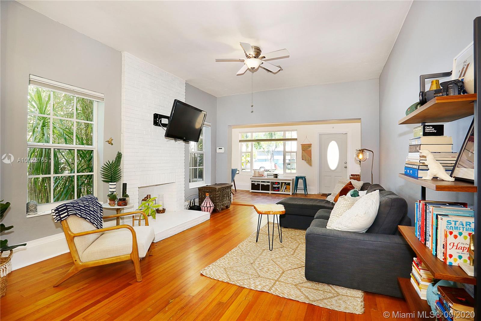 452 Southwest 26th Road Miami, FL 33129 - Photo 8 of 28 Gallery Image 8