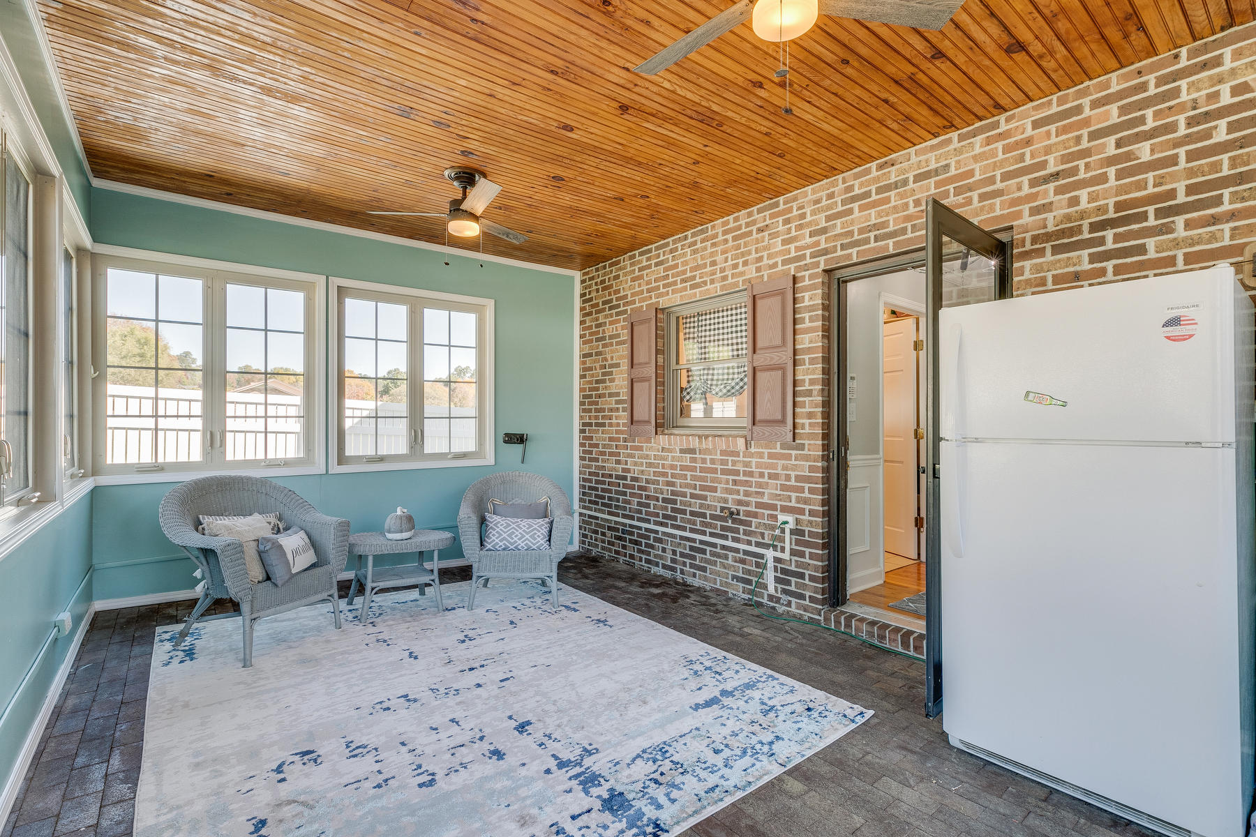 2098 Sharron Road Kingsport, TN 37660 - Photo 48 of 58 048