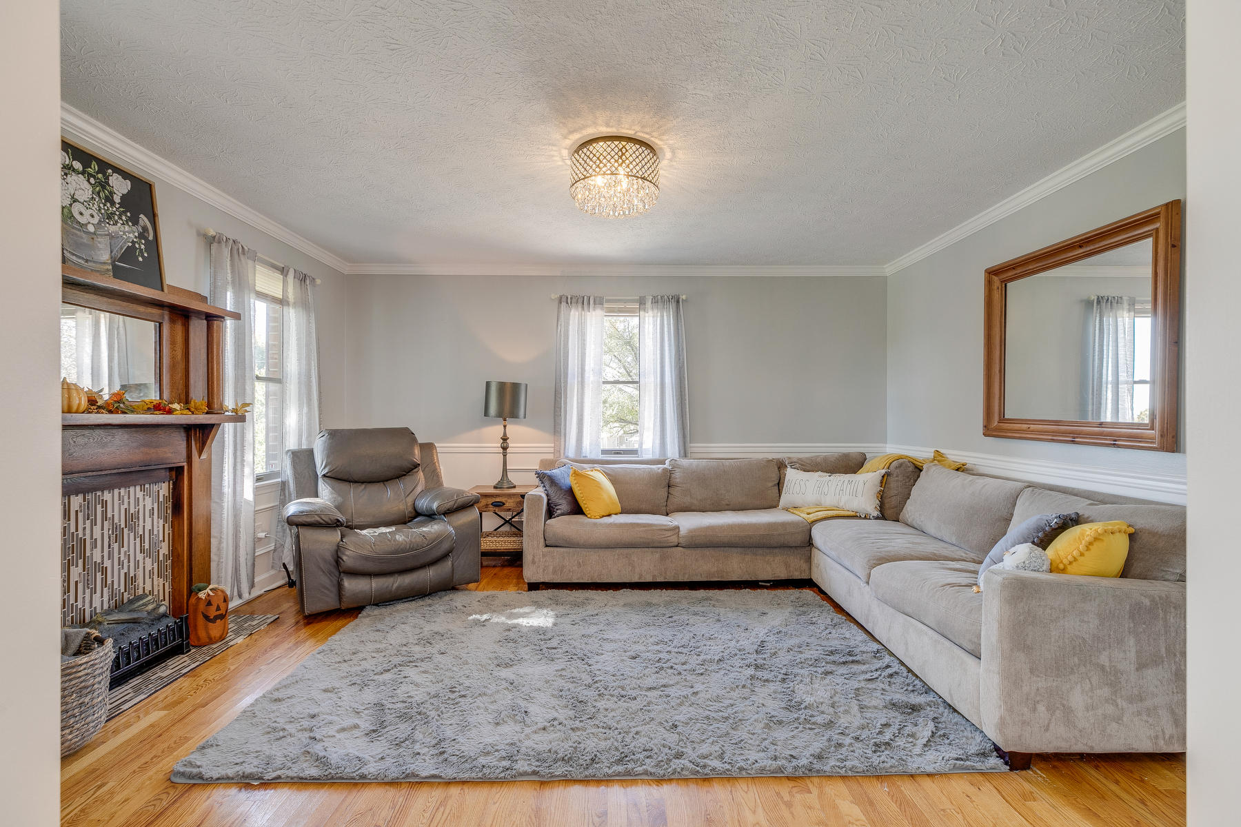 2098 Sharron Road Kingsport, TN 37660 - Photo 8 of 58 008
