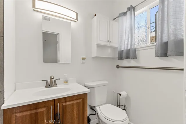 $629,000 | 620 South Barclay Avenue, Compton, CA 90220