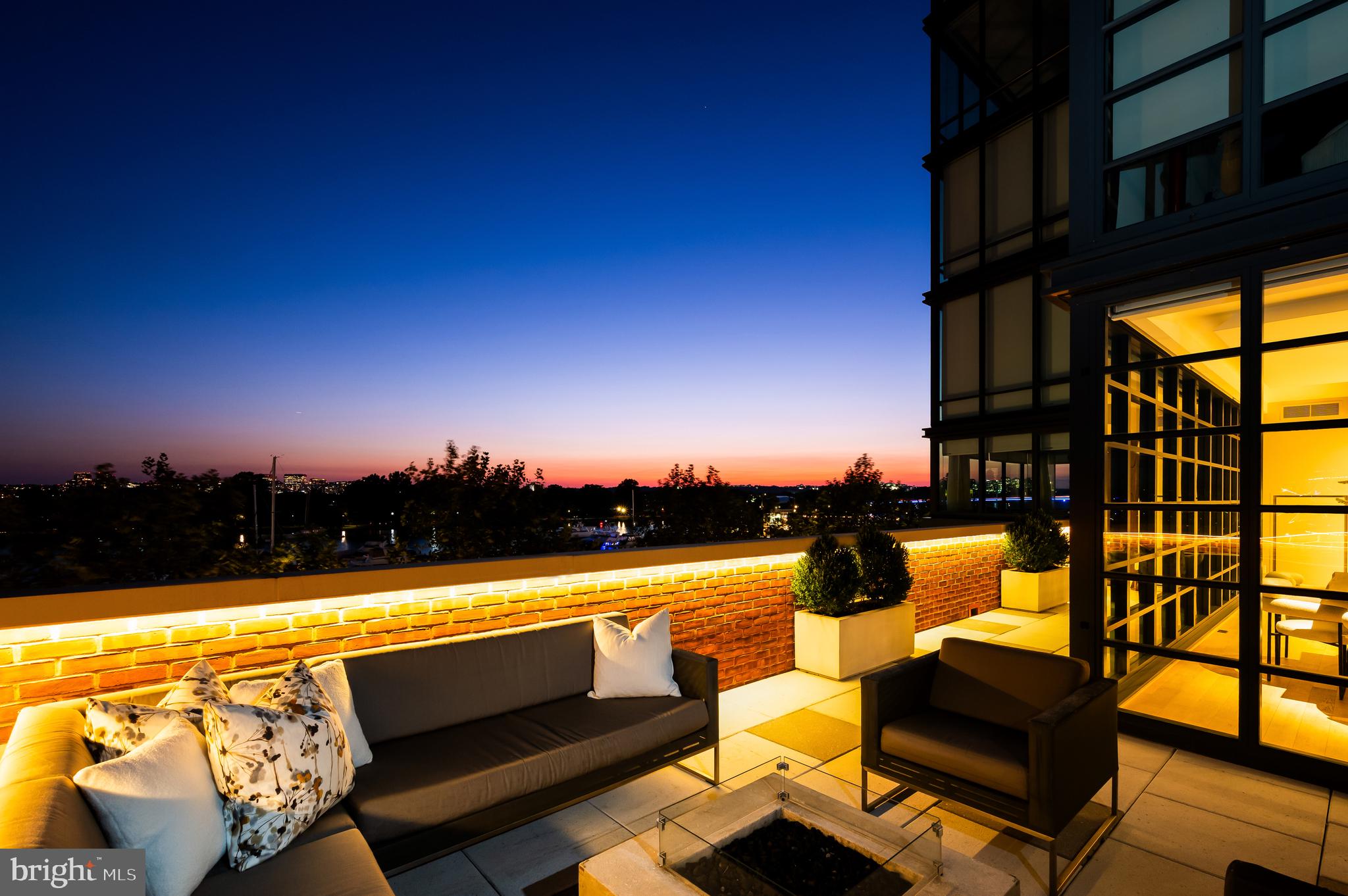 45 Sutton Square Southwest, Unit 306 Washington, DC 20024 - Photo 37 of 50 Gorgeous Marina Water Views