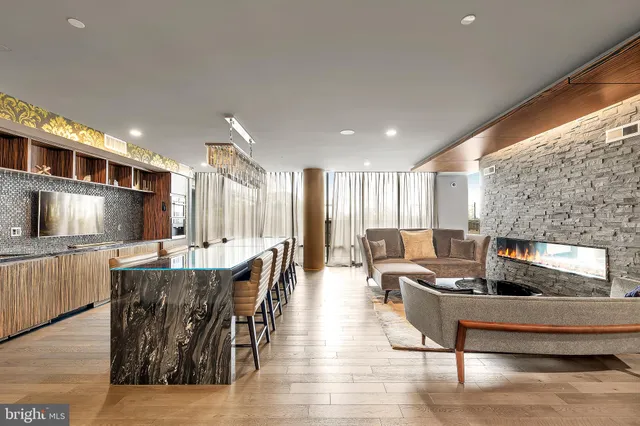 $3,500,000 | 45 Sutton Square Southwest, Unit 306, Washington, DC 20024