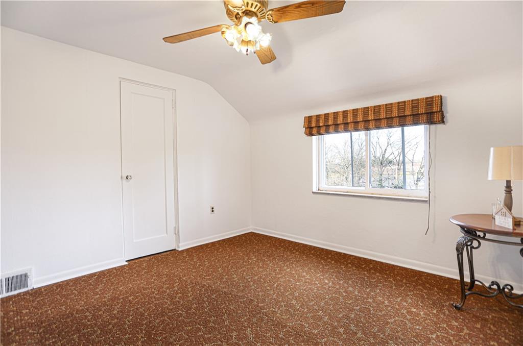 120 Richard Road Wexford, PA 15090 - Photo 19 of 25 Gallery Image 19