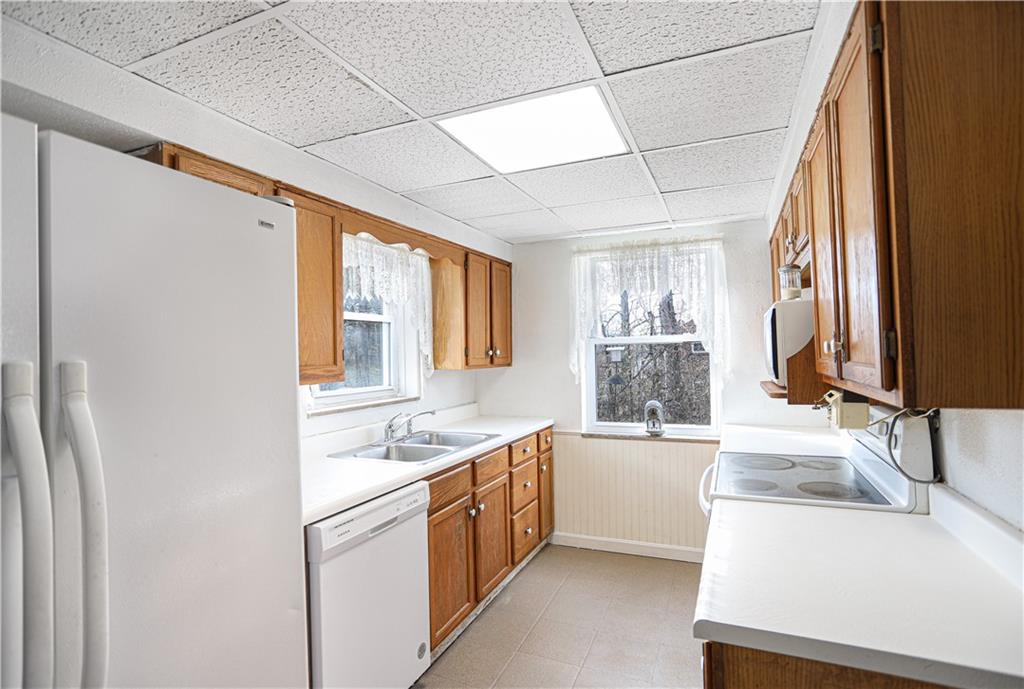 120 Richard Road Wexford, PA 15090 - Photo 8 of 25 Gallery Image 8